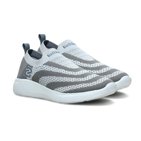 9038 Outdoors For Men  (Grey , 7)